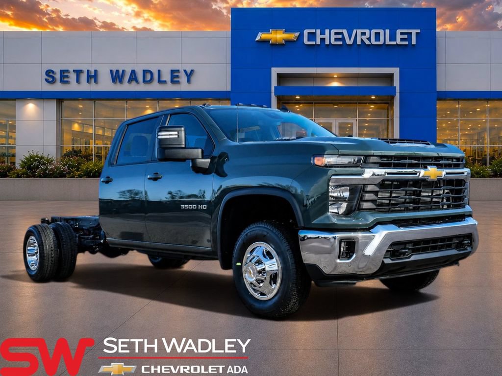 New 2026 Chevrolet Silverado 3500 LT w/ Convenience Package AWD/4WD image 1