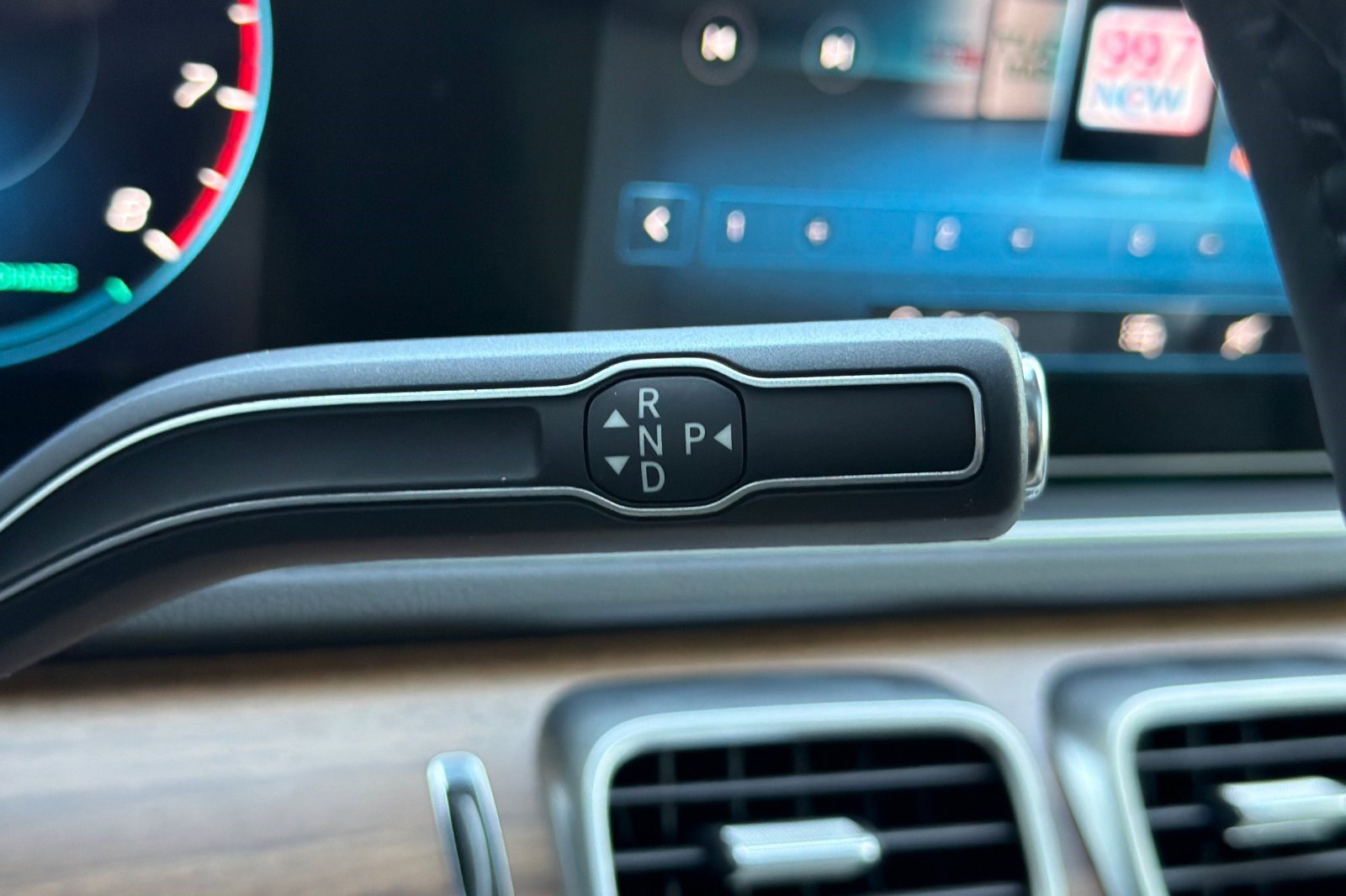 Used 2023 Mercedes-Benz GLE 450 4MATIC image 27