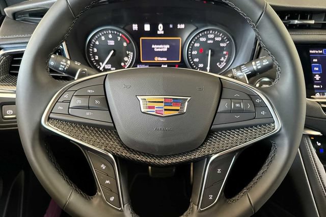 New 2026 Cadillac XT5 Sportv w/ LPO, Floor Liner Package AWD/4WD image 24
