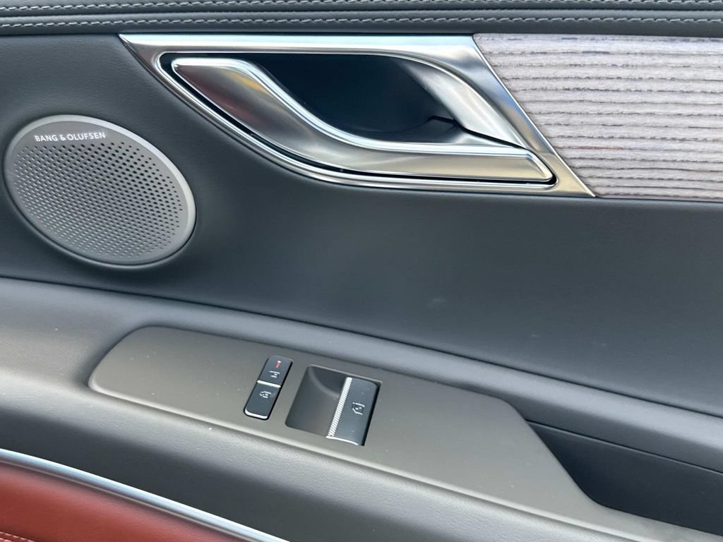 New 2026 Genesis GV80 3.5T Prestige AWD/4WD image 17