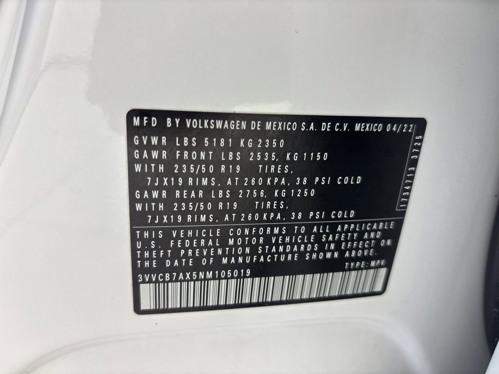 Used 2022 Volkswagen Tiguan SE R-Line image 10