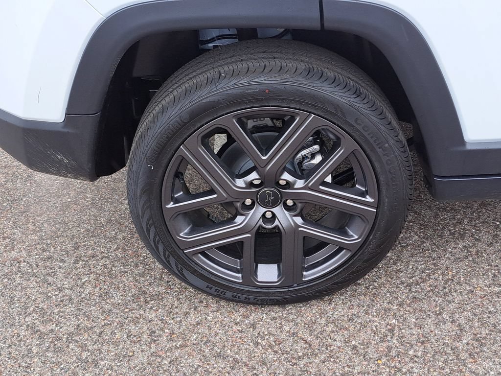 New 2026 Jeep Compass Limited AWD/4WD image 5
