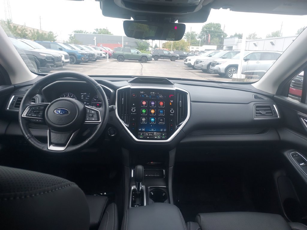 Used 2025 Subaru Ascent Limited AWD/4WD image 9