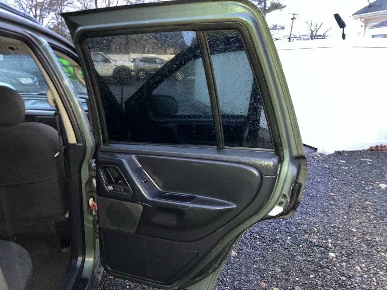 Used 2004 Jeep Grand Cherokee Laredo w/ Convenience Group image 24