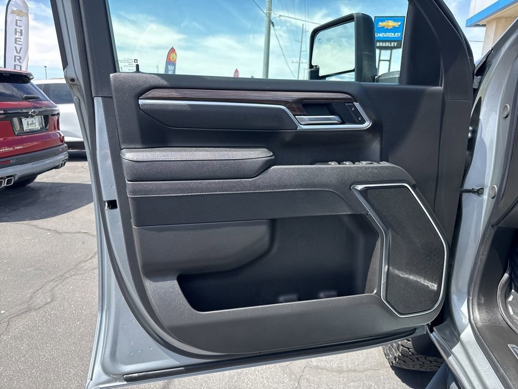New 2026 Chevrolet Silverado 2500 LT w/ Trail Boss Package AWD/4WD image 14