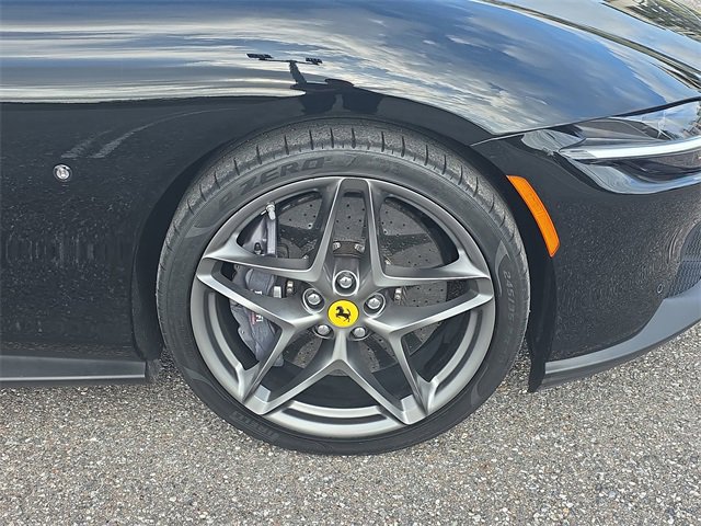 Used 2021 Ferrari Roma image 6