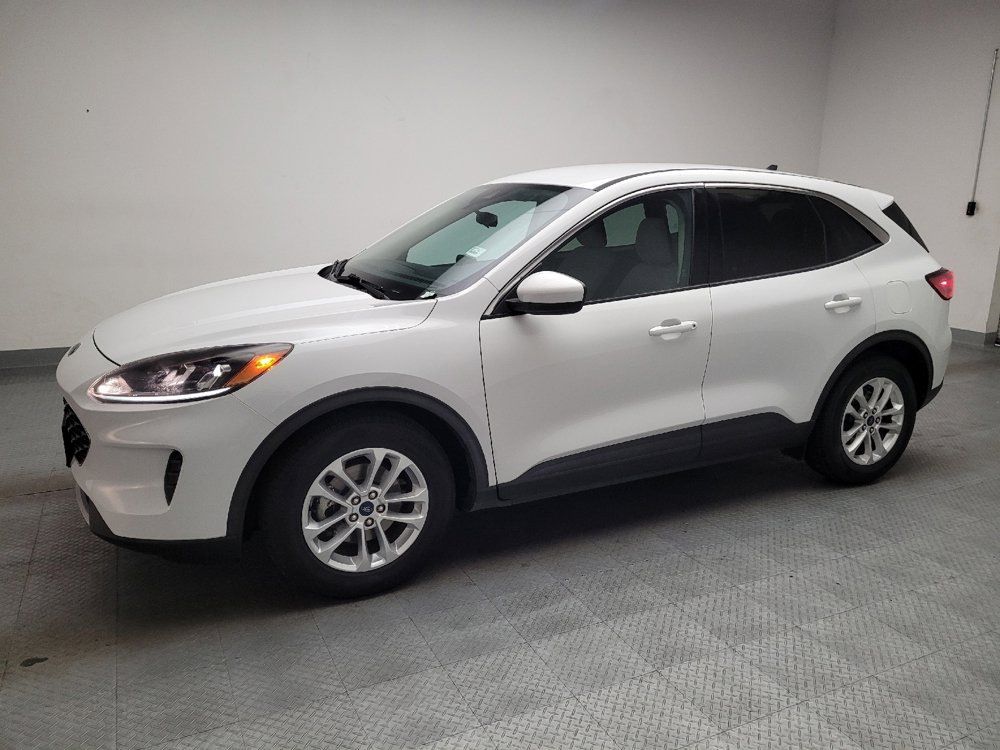 Used 2020 Ford Escape SE FWD image 2