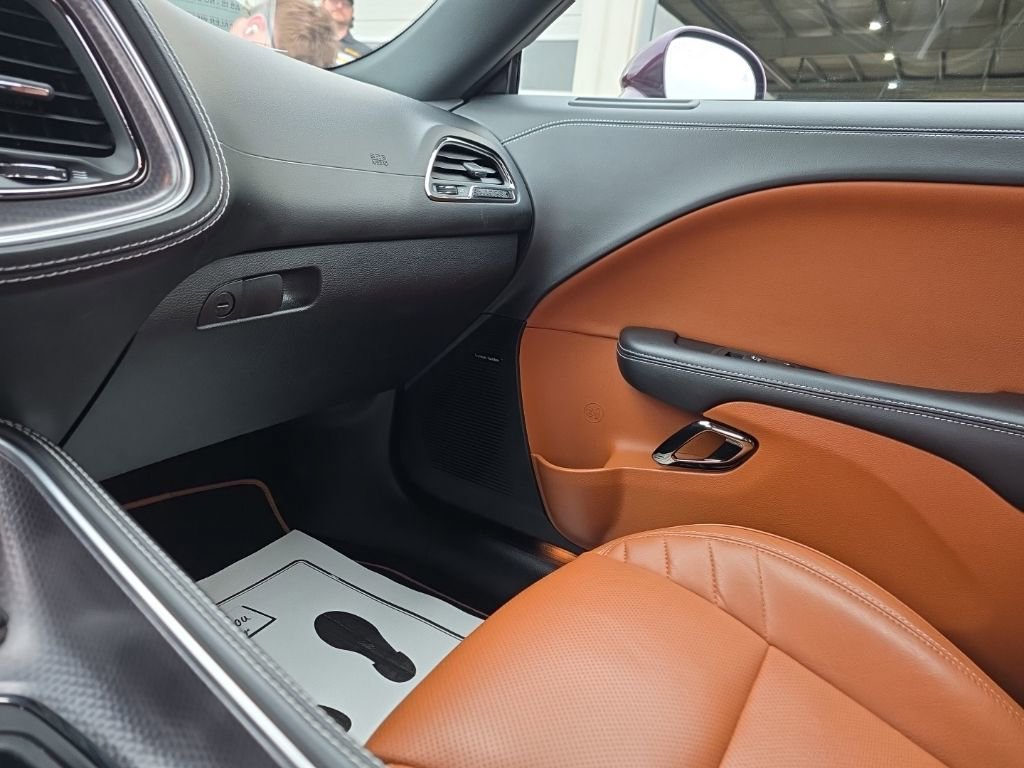 Used 2021 Dodge Challenger SRT Hellcat w/ Plus Package image 15