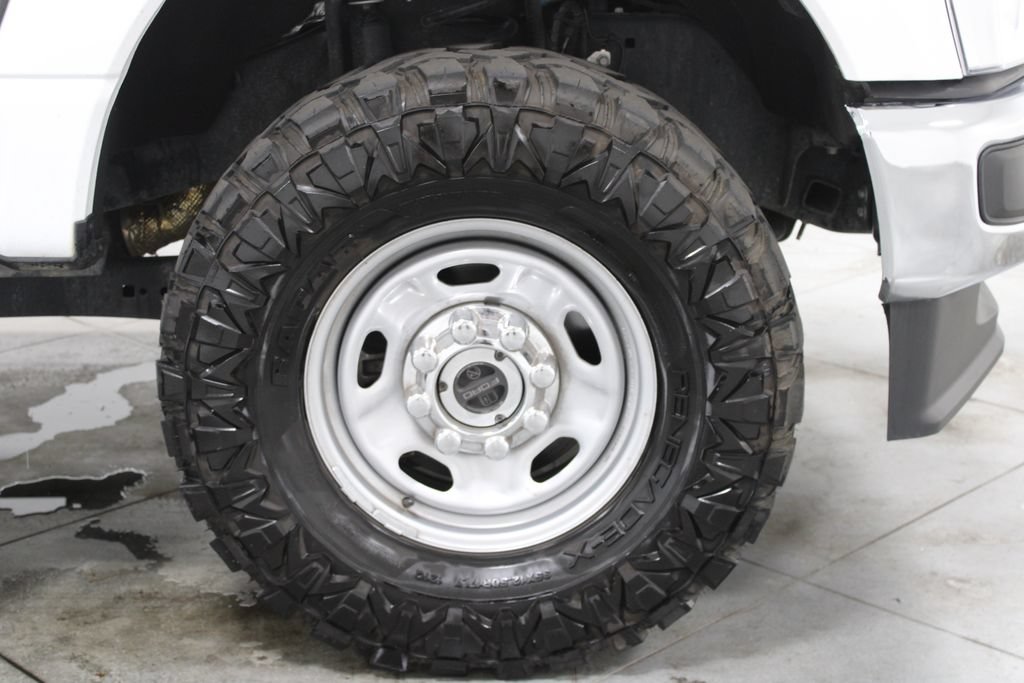 Used 2024 Ford F250 XL w/ XL Off-Road Package AWD/4WD image 14