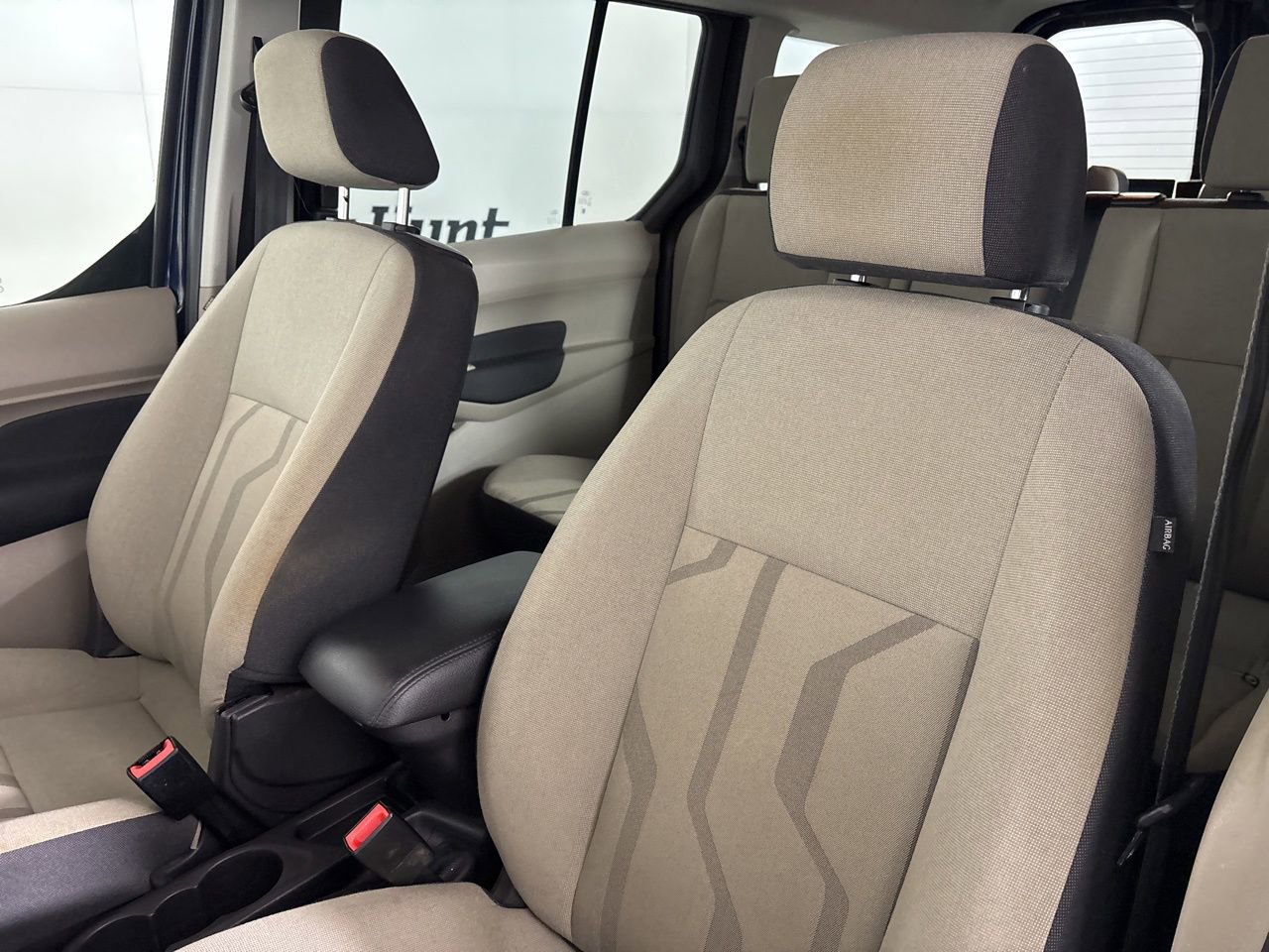 Used 2015 Ford Transit Connect XLT image 9