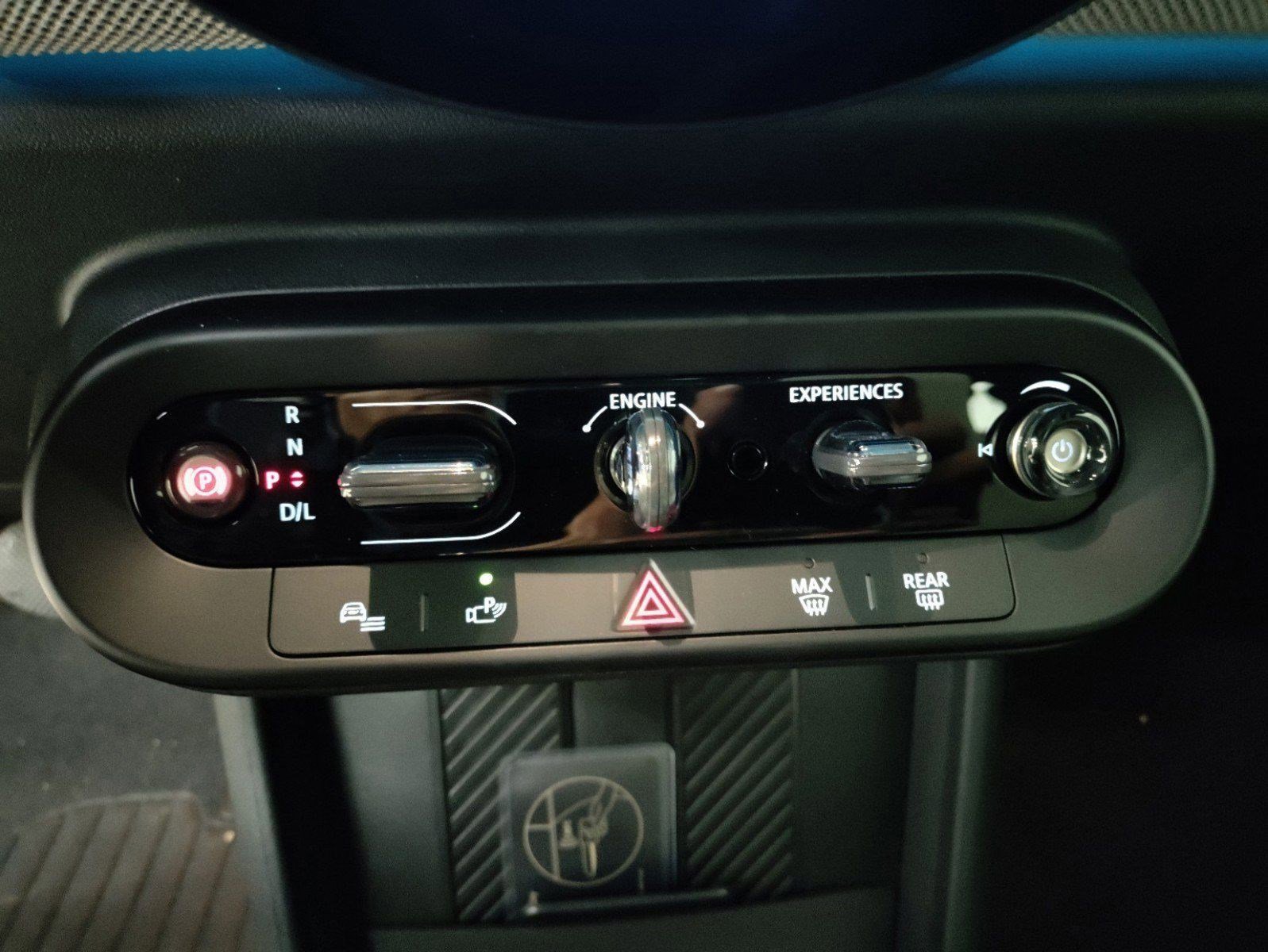 Used 2025 MINI Cooper S image 19