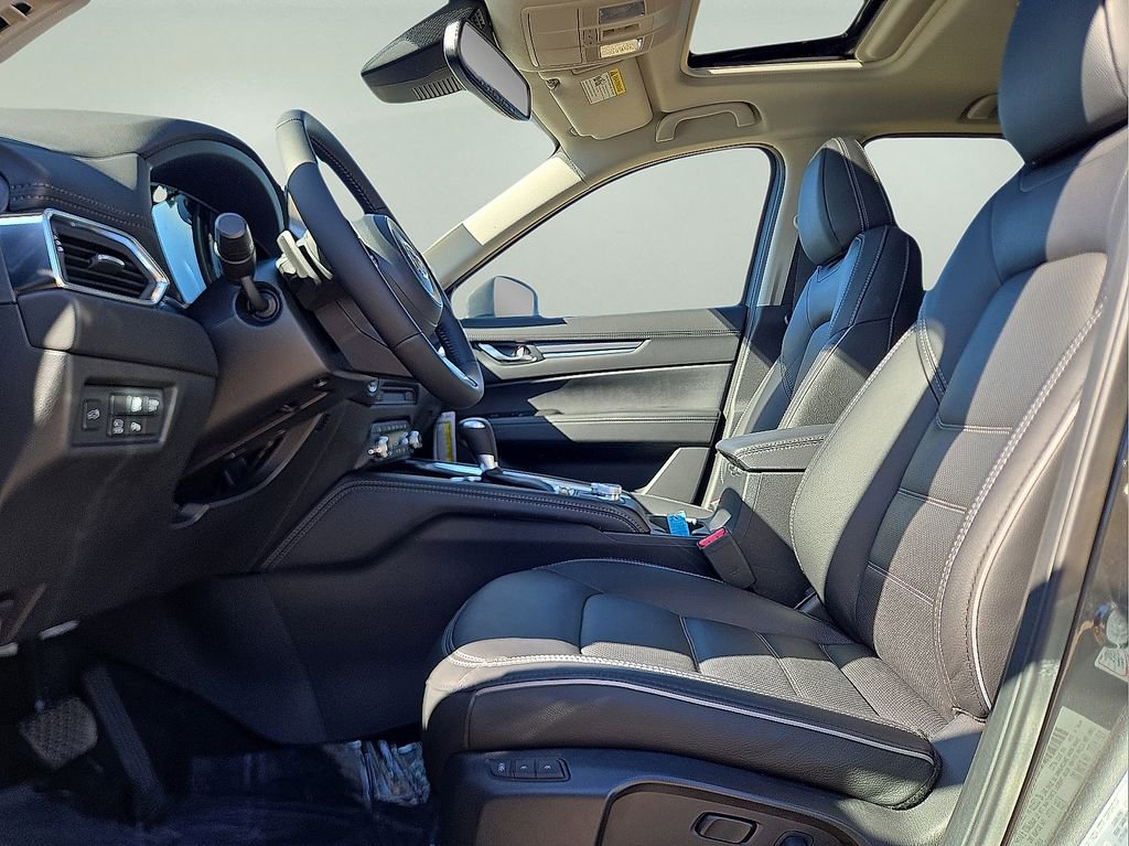 New 2025 MAZDA CX-5 AWD 2.5 S w/ Premium Plus Pkg image 23