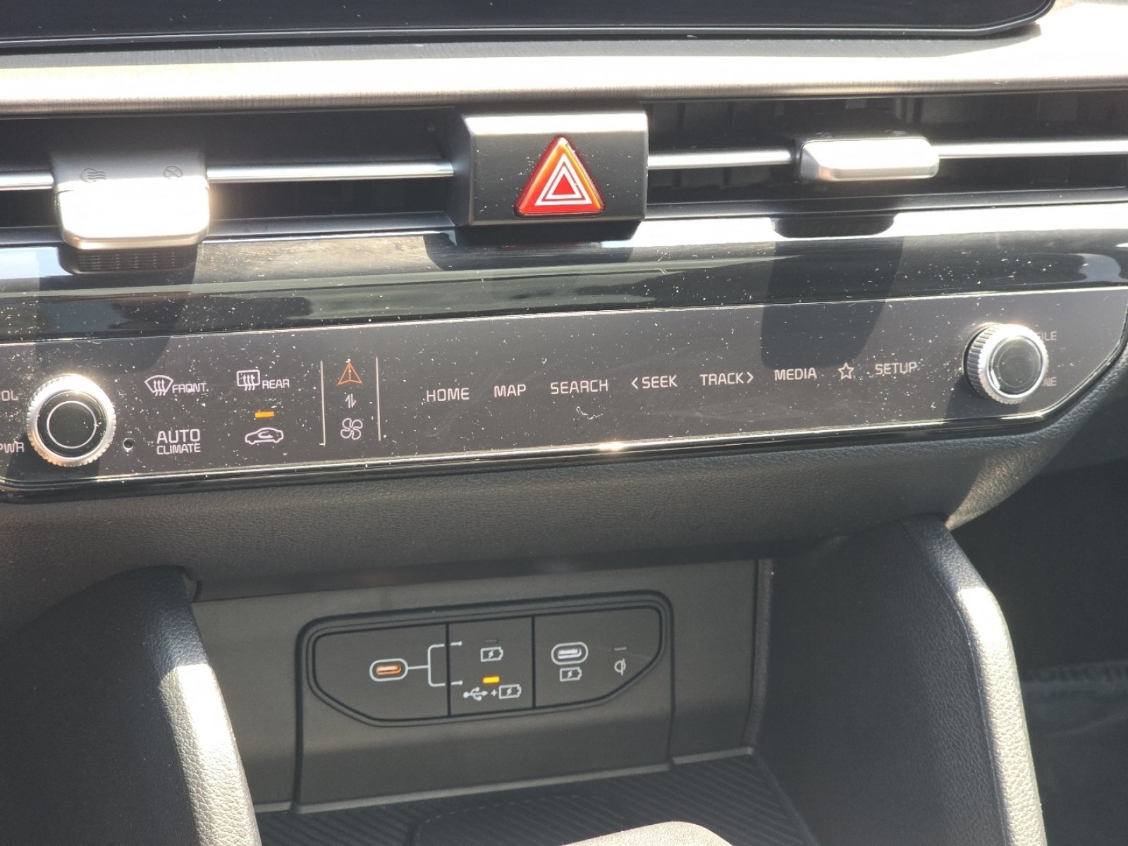 Used 2026 Kia Sportage X-Line w/ X-Line Technology Package AWD/4WD image 32