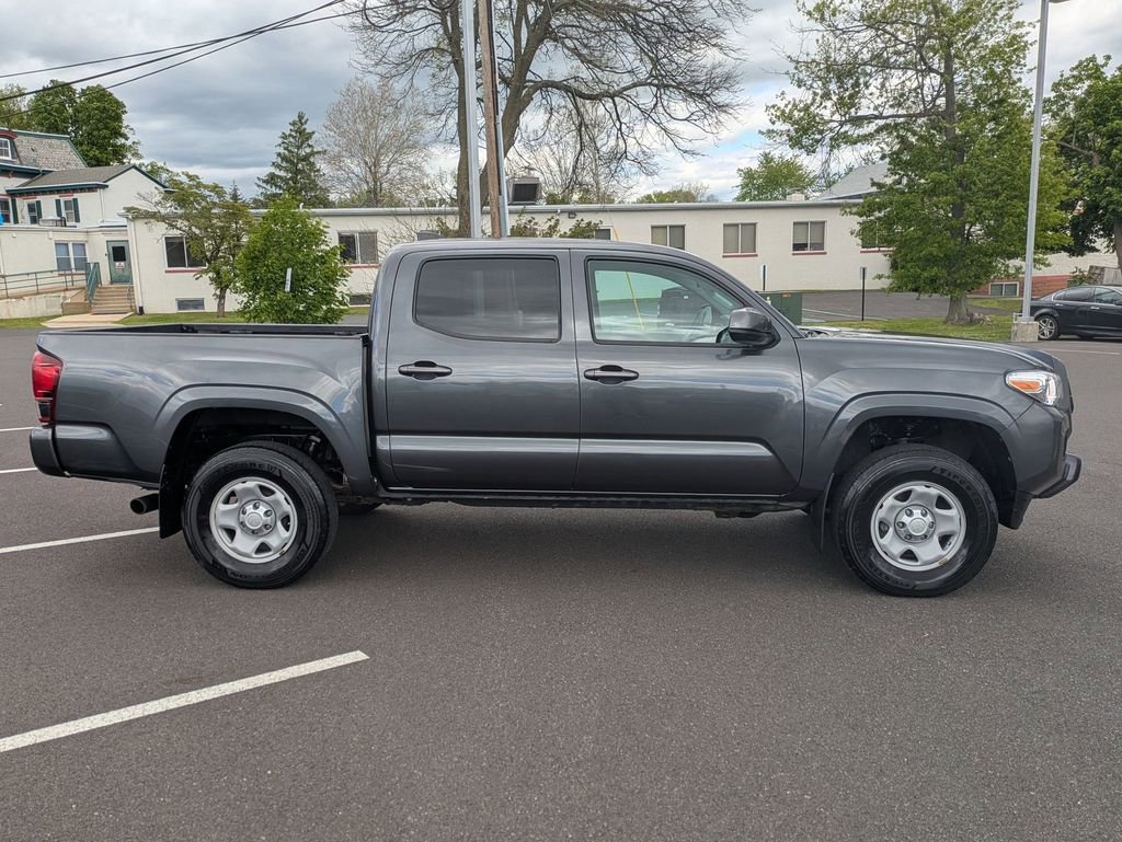 Used 2023 Toyota Tacoma SR AWD/4WD image 4