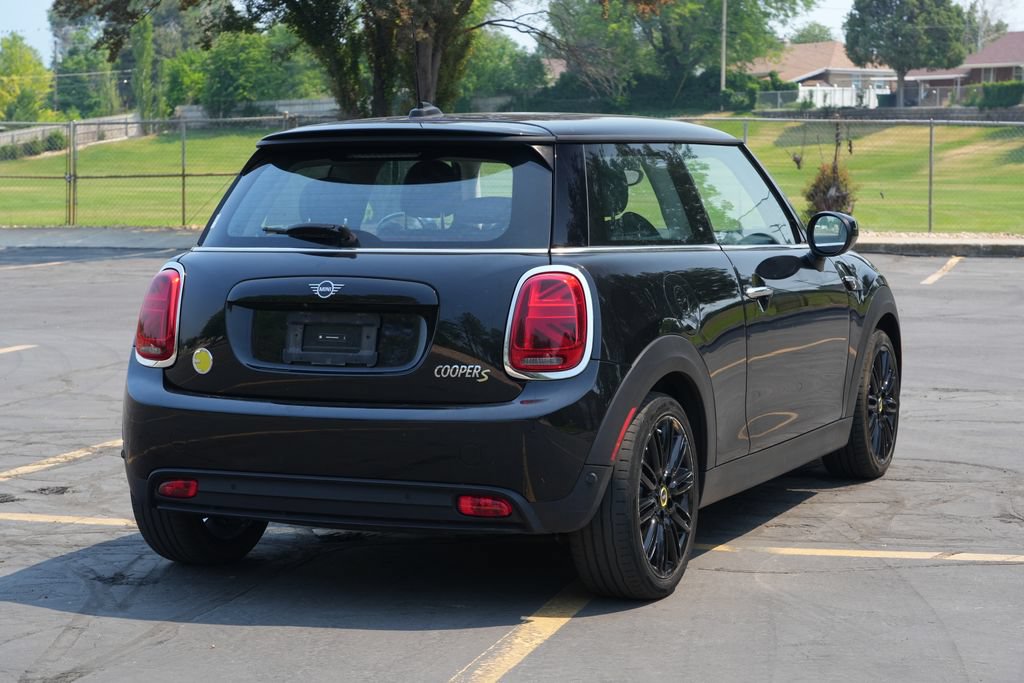 Certified 2024 MINI Cooper SE FWD image 5