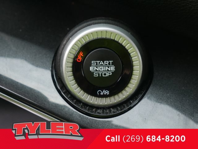 Certified 2023 Jeep Wagoneer 4WD image 28