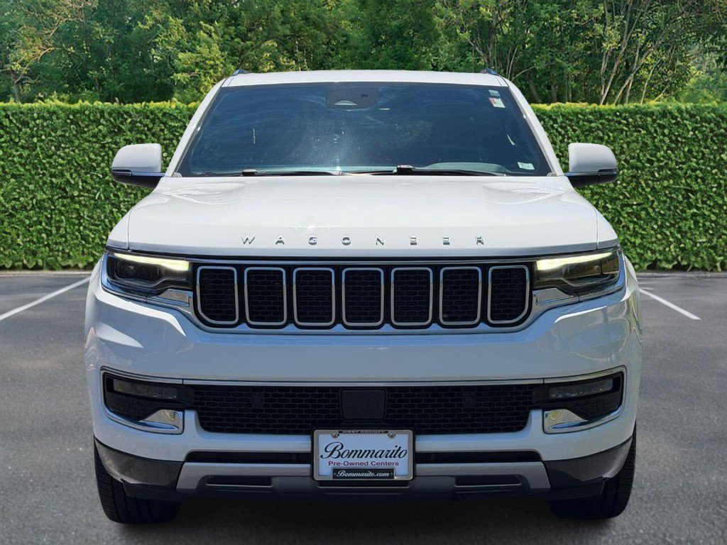 Used 2022 Jeep Wagoneer Series II AWD/4WD image 9