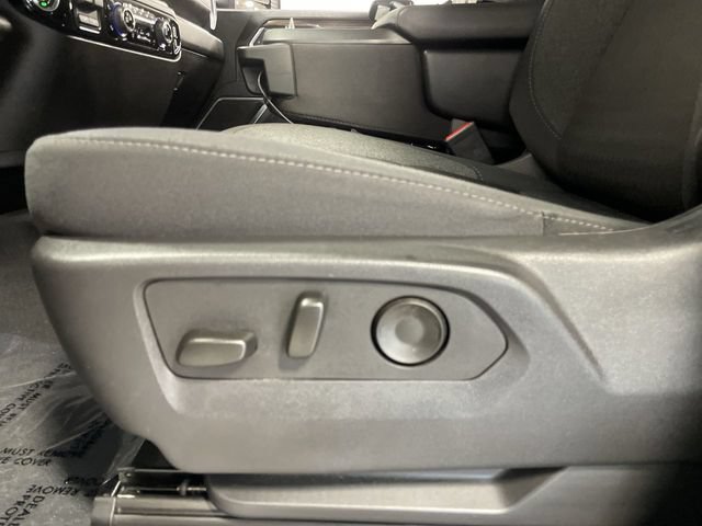 Certified 2025 Chevrolet Silverado 2500 LT w/ Convenience Package AWD/4WD image 12