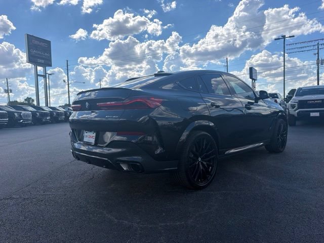 Used 2024 BMW X6 xDrive40i w/ Premium Package AWD/4WD image 4