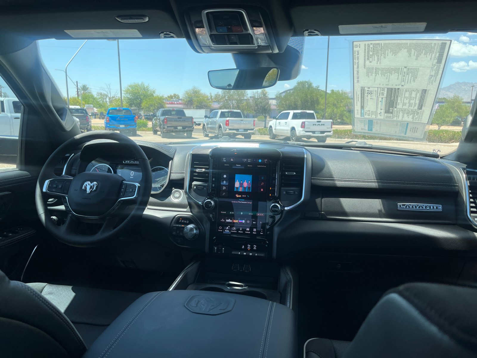 New 2026 RAM 1500 Laramie w/ Chrome Appearance Group AWD/4WD image 20