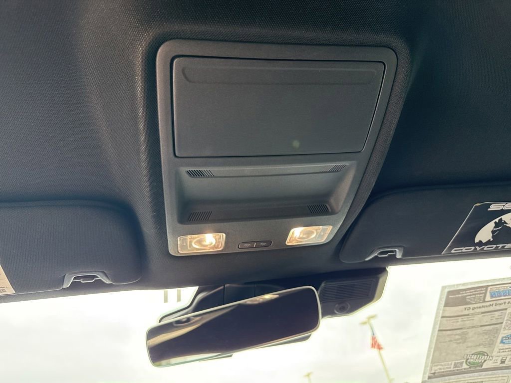 Used 2024 Ford Mustang GT RWD image 18
