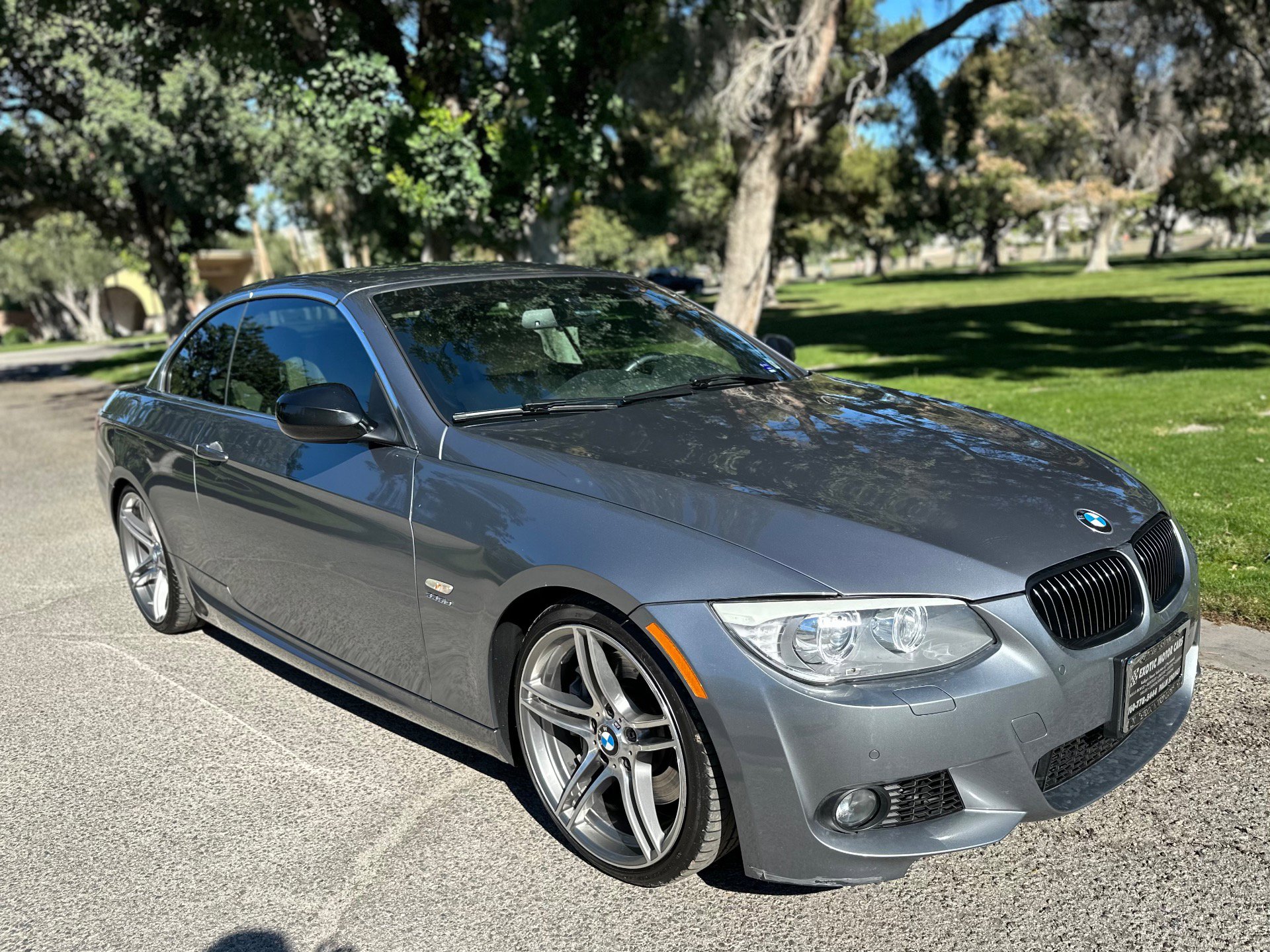 Used 2013 BMW 335is Convertible image 9