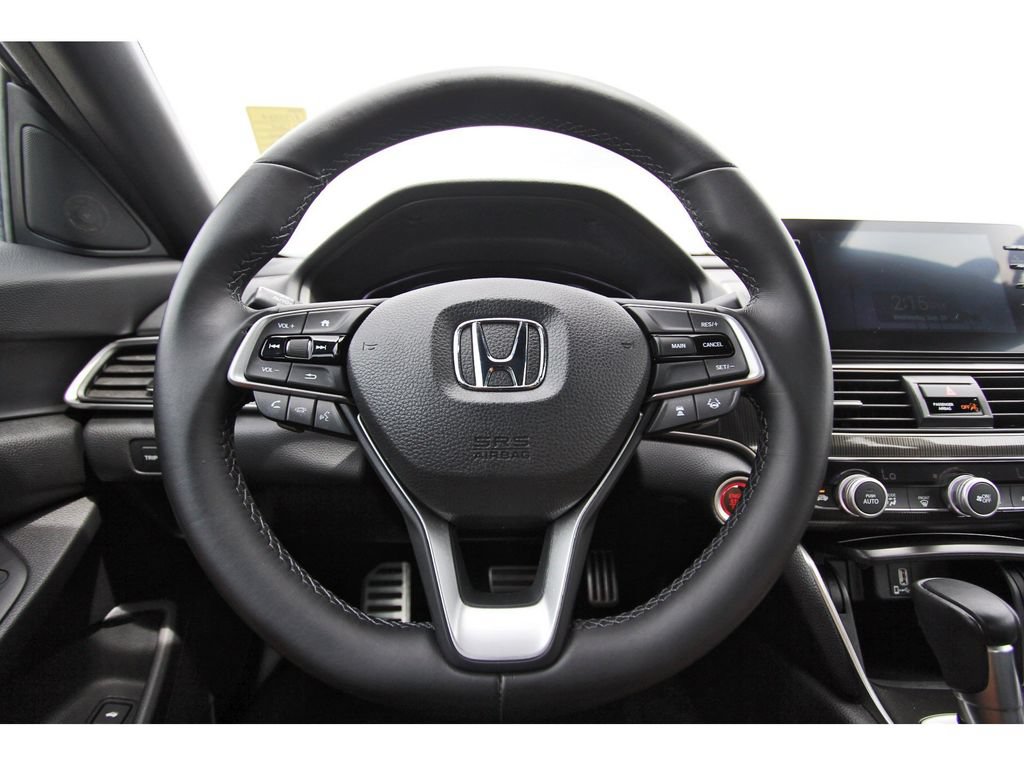 Used 2018 Honda Accord Sport image 14