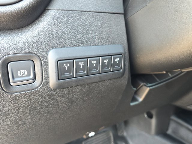 Used 2026 Chevrolet Silverado 3500 W/T w/ WT Convenience Package AWD/4WD image 24