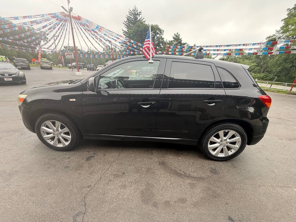 Used 2012 Mitsubishi Outlander Sport SE FWD image 5