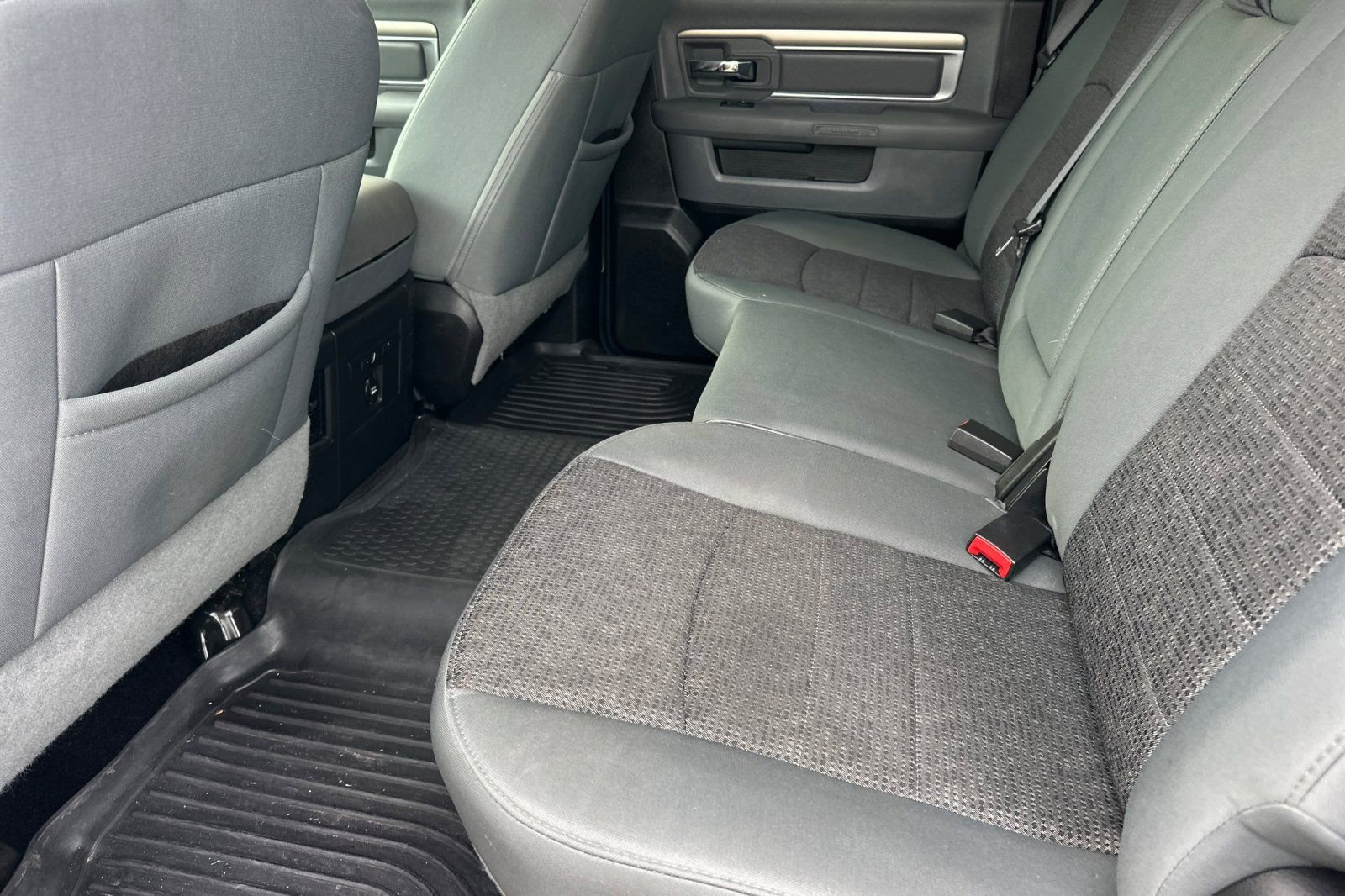 Used 2015 RAM 1500 Big Horn AWD/4WD image 12