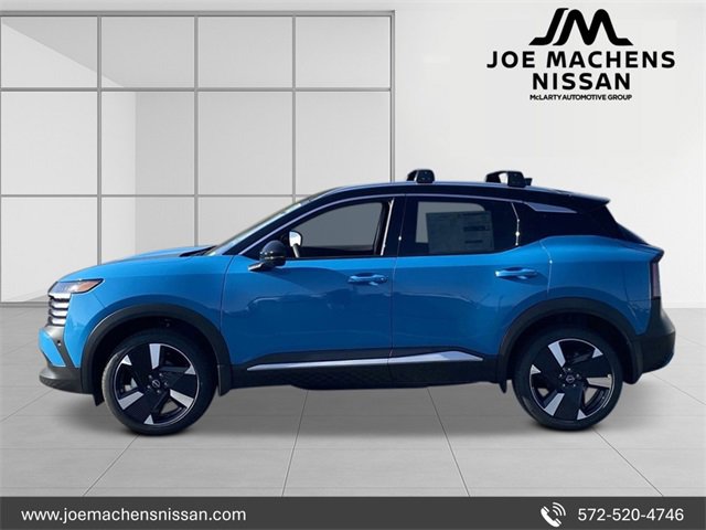 New 2026 Nissan Kicks SR image 2