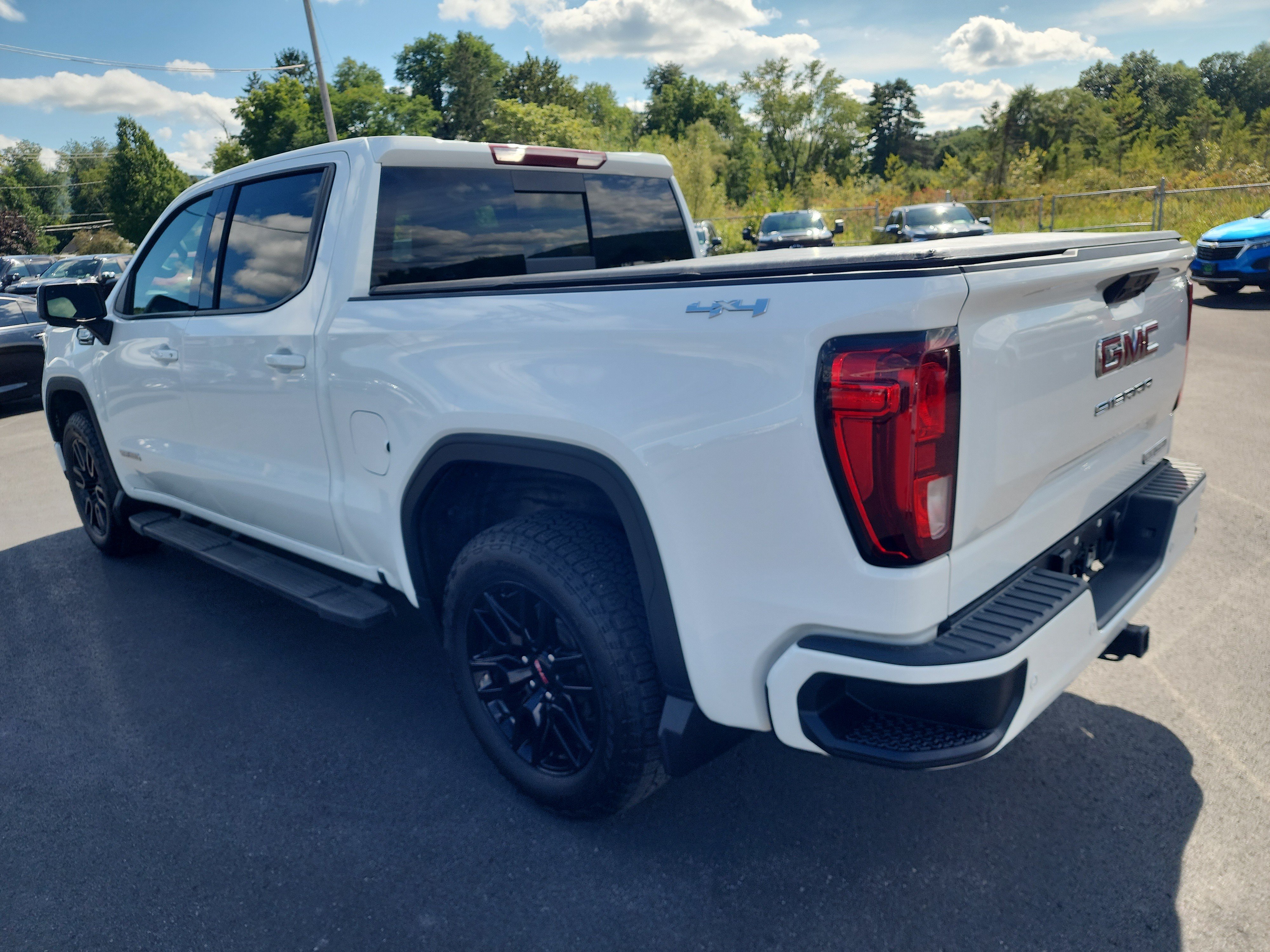 Certified 2026 GMC Sierra 1500 Elevation w/ Elevation Premium Package AWD/4WD image 6
