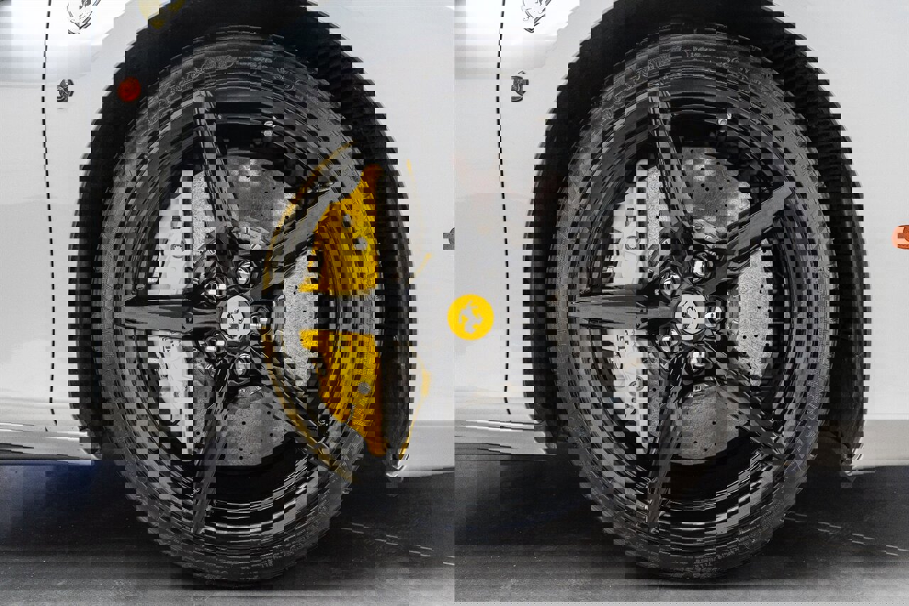 Used 2018 Ferrari 488 Spider image 92