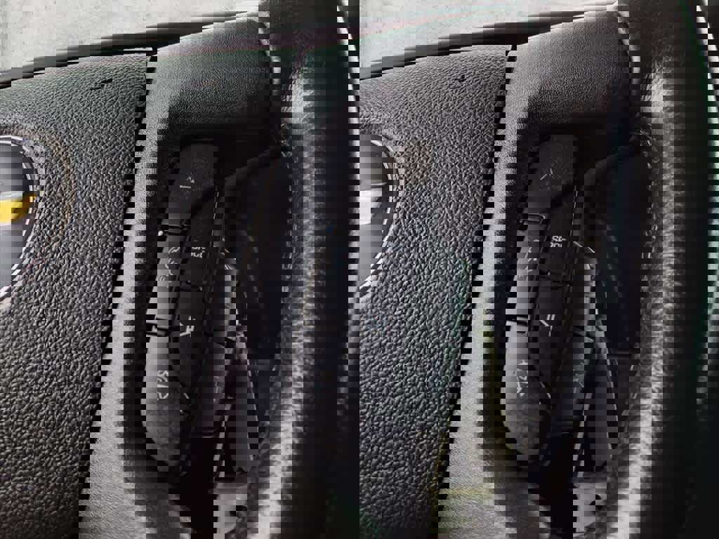 Used 2021 Chevrolet Express 2500 w/ Enhanced Convenience Package image 19