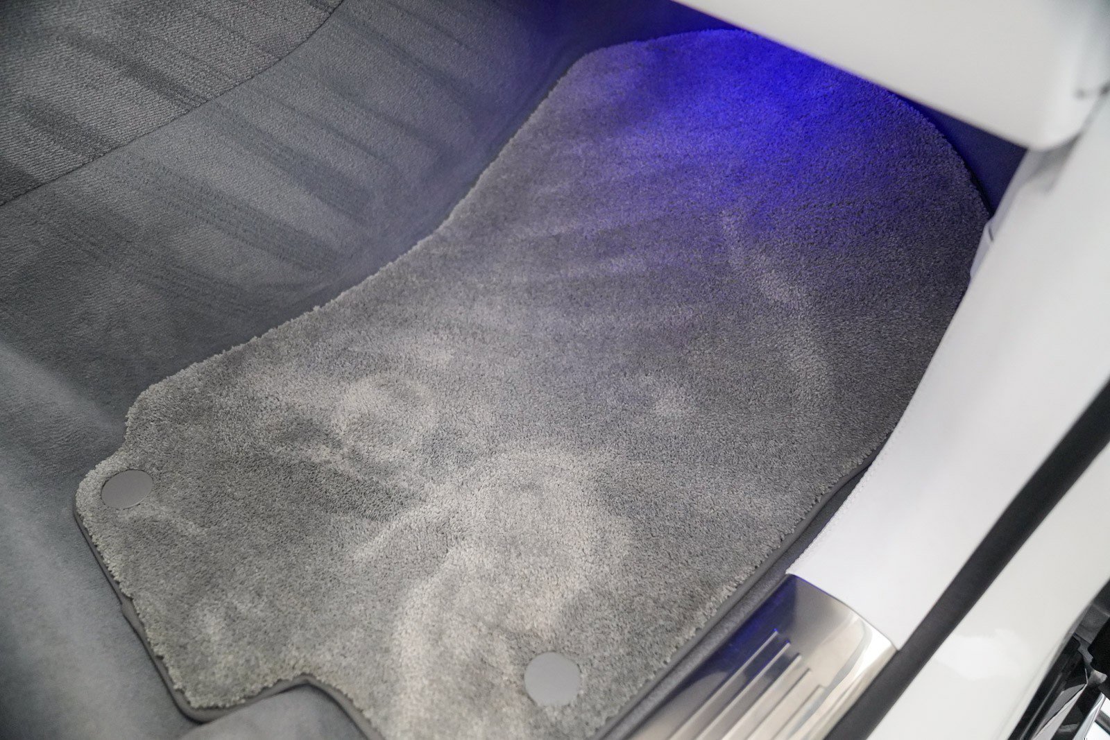 Used 2024 Mercedes-Benz Maybach GLS 600 4MATIC image 24