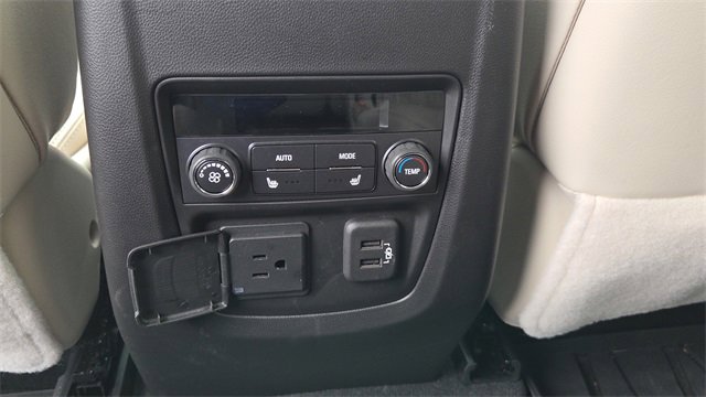 Used 2023 Buick Enclave Avenir w/ Avenir Technology Package image 33