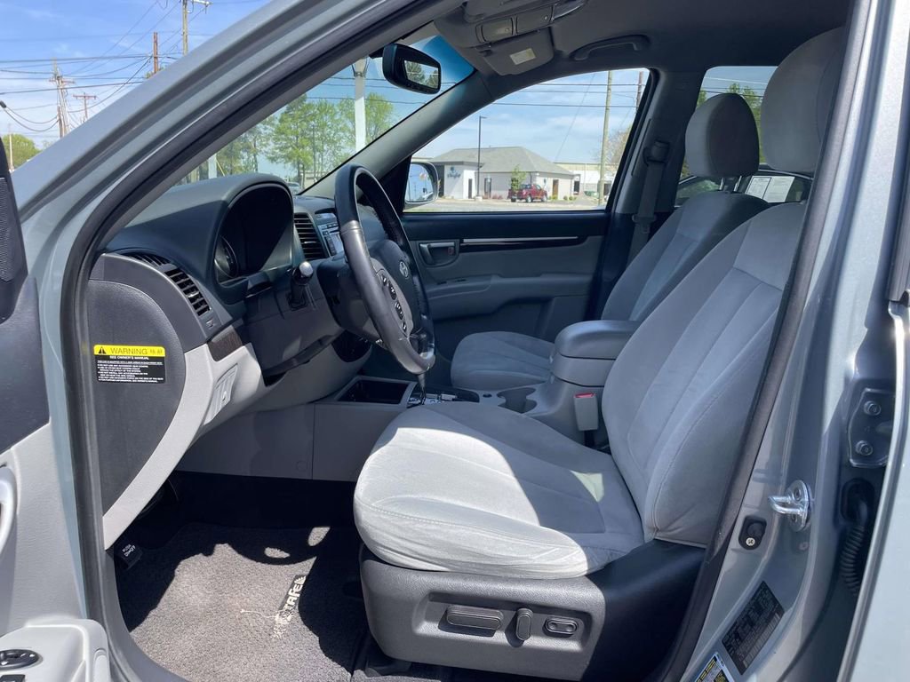 Used 2009 Hyundai Santa Fe SE w/ Touring Pkg 11 image 14
