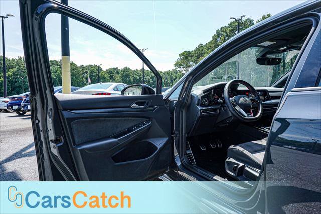 Used 2023 Volkswagen GTI 40th Anniversary Edition FWD image 20