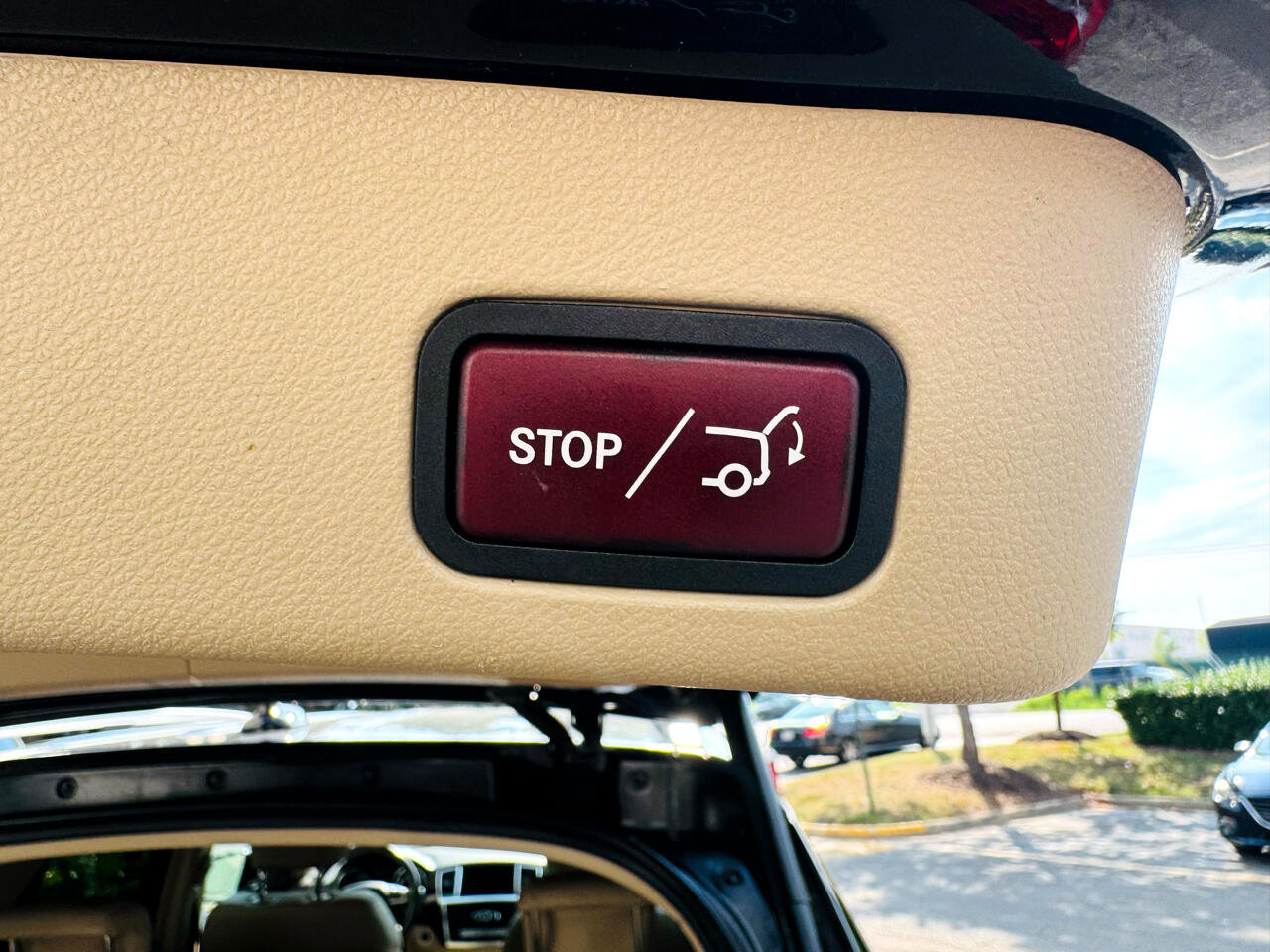 Used 2012 Mercedes-Benz ML 350 4MATIC image 19