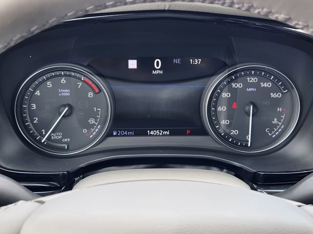 Used 2025 Cadillac XT6 Premium Luxury w/ Technology Package image 17