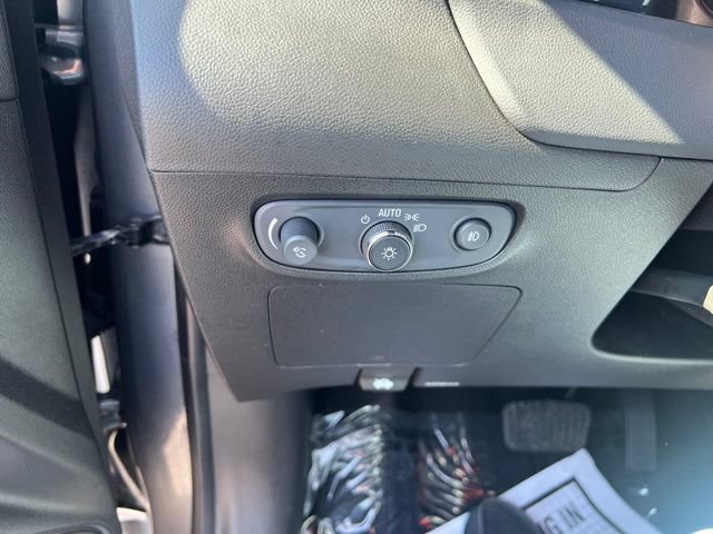 Used 2021 Buick Encore GX Select w/ Sport Touring Package FWD image 20