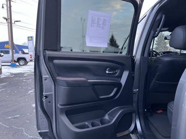 Used 2021 Nissan Titan PRO-4X image 28