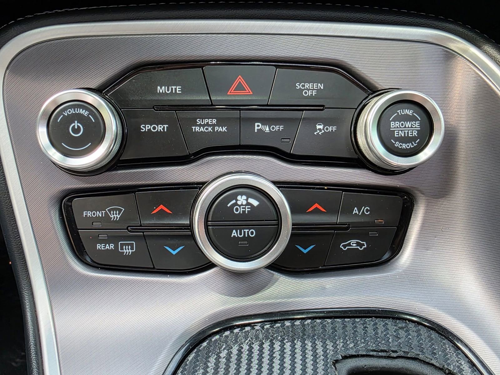 Used 2020 Dodge Challenger GT w/ Plus Package image 16