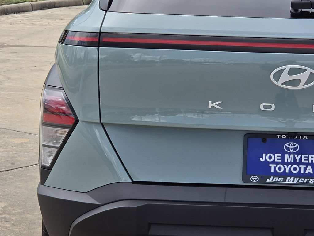 Used 2025 Hyundai Kona SEL AWD/4WD image 10
