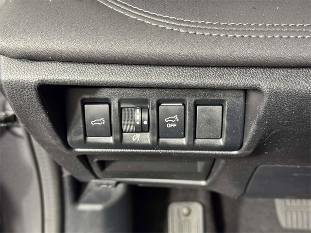 Used 2022 Subaru Outback Limited image 19