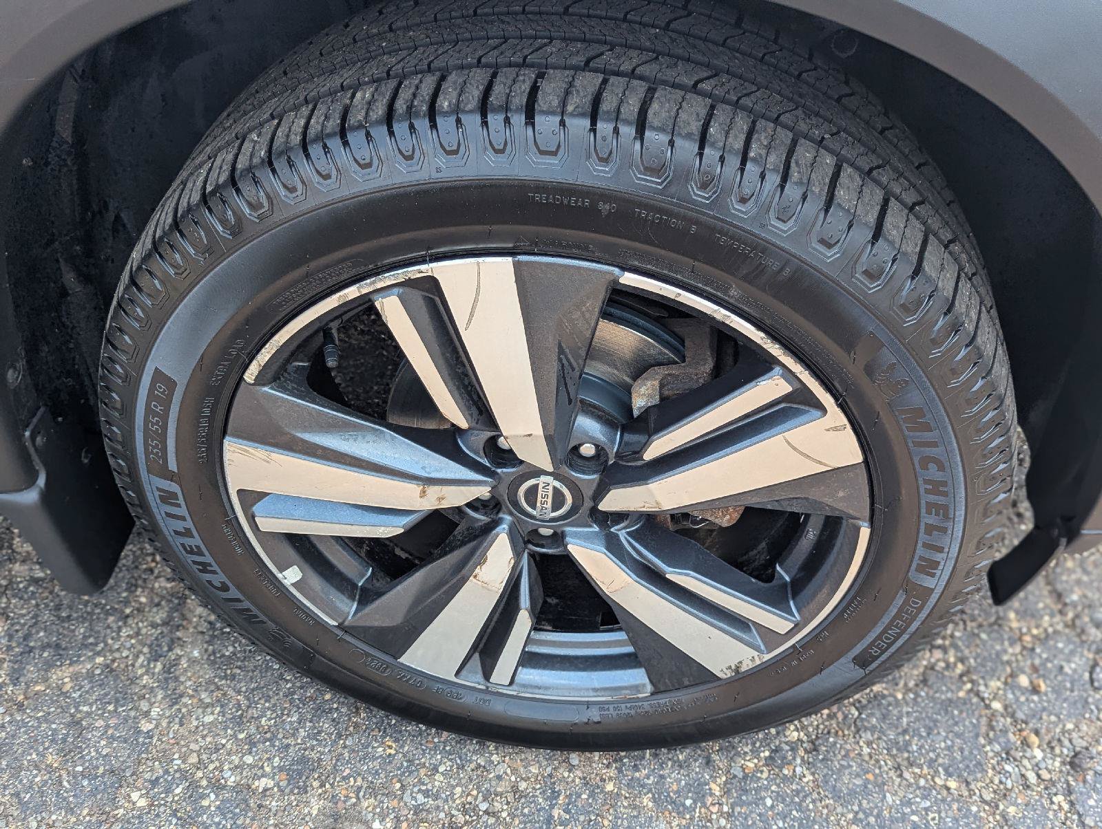 Used 2021 Nissan Rogue SL AWD/4WD image 36
