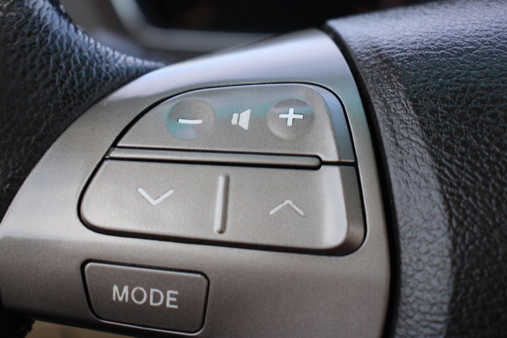 Used 2010 Toyota Highlander Limited FWD image 28