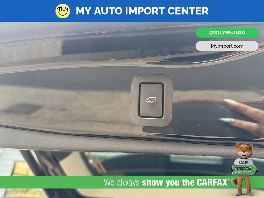 Used 2018 Toyota Highlander XLE AWD/4WD image 29