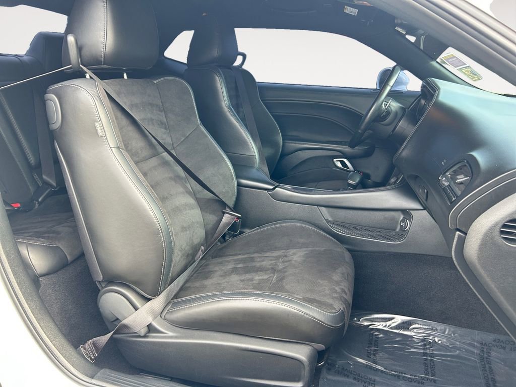 Used 2022 Dodge Challenger R/T w/ Plus Package RWD image 10