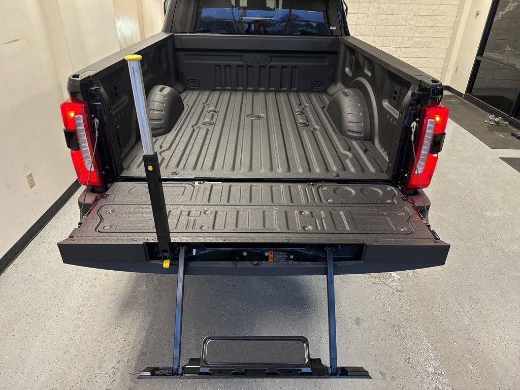 New 2026 Ford F350 Lariat w/ Tremor Off-Road Package image 50
